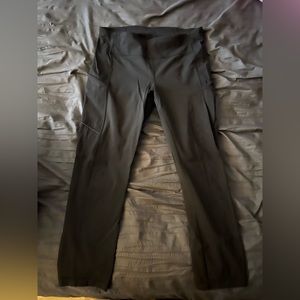 Lululemon cropped leggings